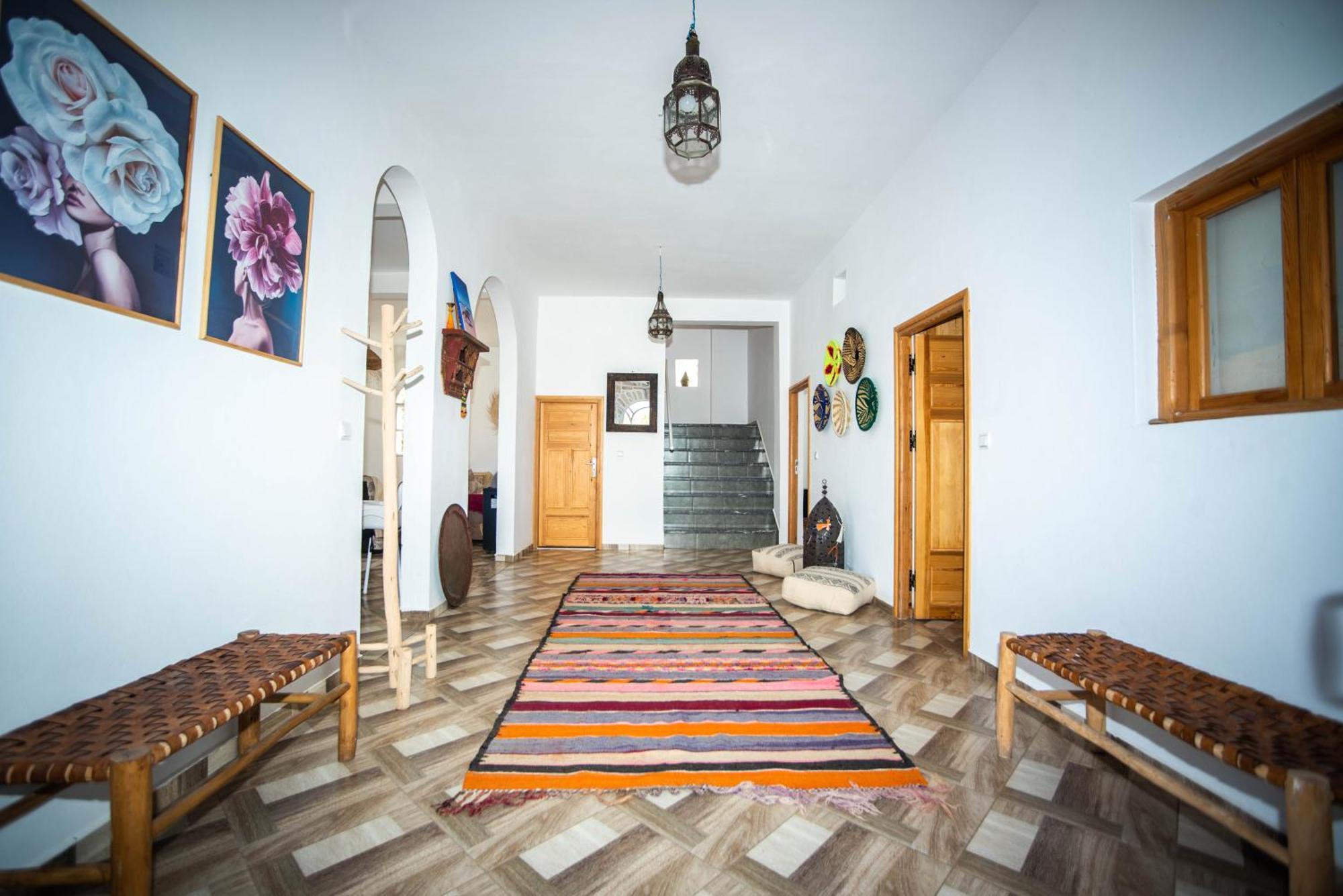 Les Jardins Fleuris 4 Bedrooms Villa *